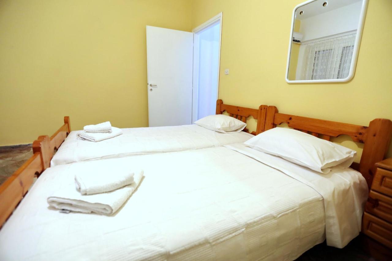 Maria Apartments Asíni Extérieur photo