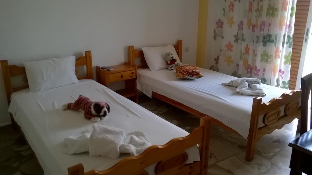 Maria Apartments Asíni Extérieur photo